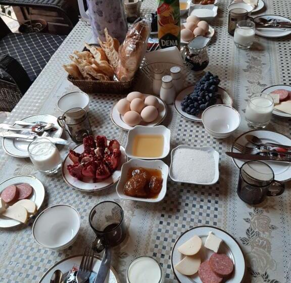Standard Yhden Hengen Huone, Like Guest House