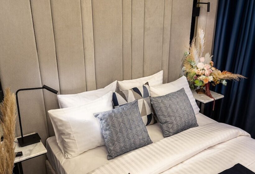 اتاق سوپریور, Union Plaza