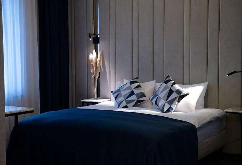 اتاق اجرایی, Union Plaza