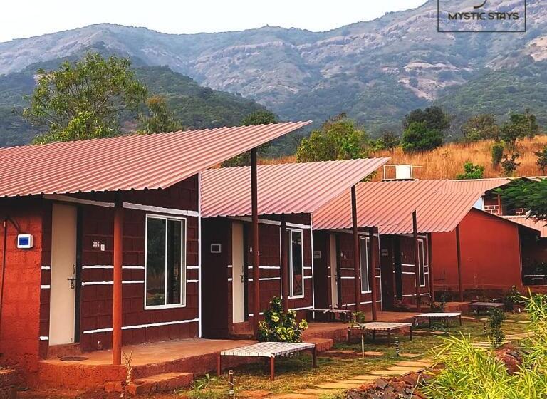 اتاق لوکس, Mysticstays Resort