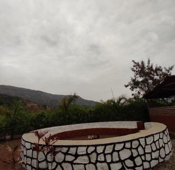 اتاق لوکس, Mysticstays Resort