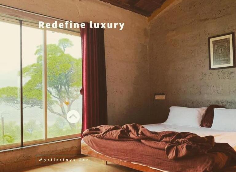 اتاق لوکس, Mysticstays Resort