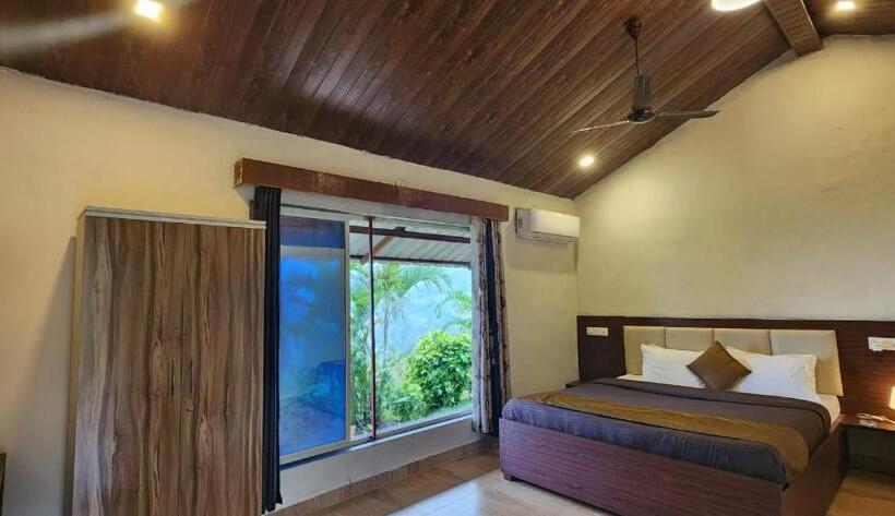 اتاق لوکس, Mysticstays Resort