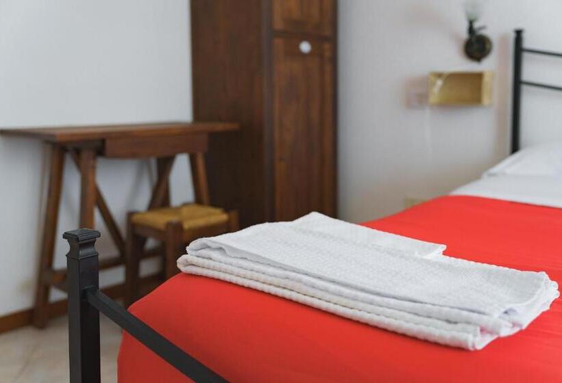 Deluxe-huone, Ostello Albergo Dagli Elfi