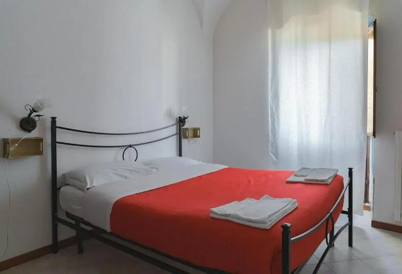 デラックスルーム, Ostello Albergo Dagli Elfi