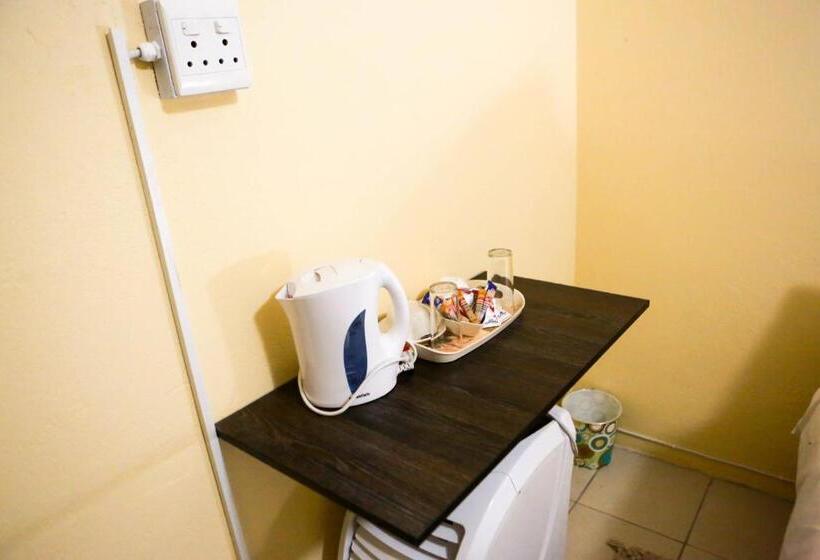 标准间, Gracious Lodge