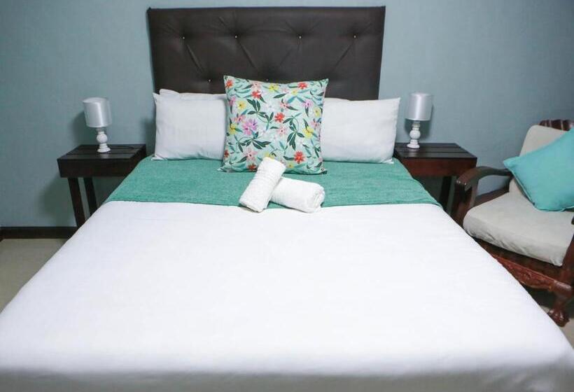 标准间, Gracious Lodge