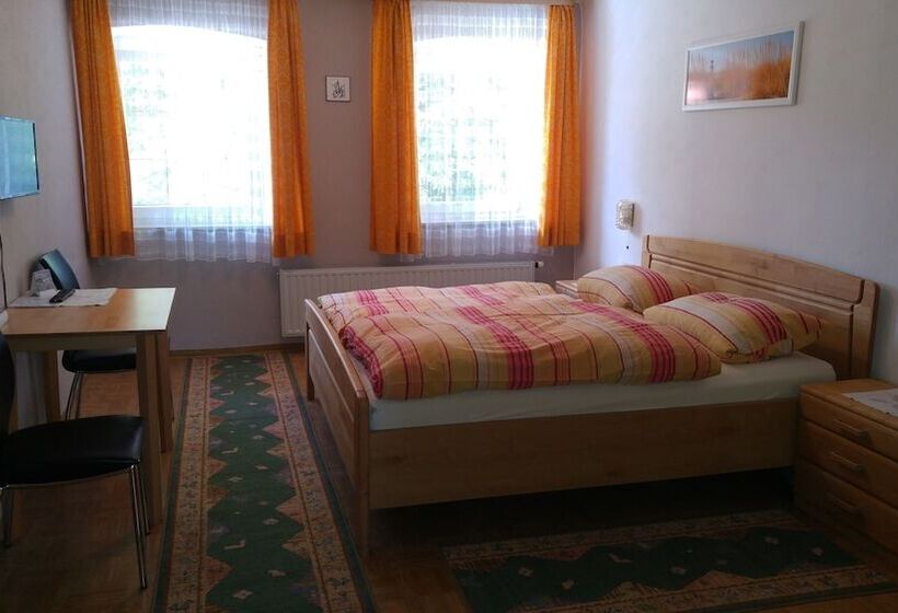 Quarto standard, Gasthaus Zum Goldenen Roß