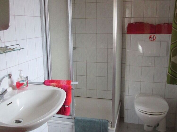 Quarto standard, Gasthaus Zum Goldenen Roß