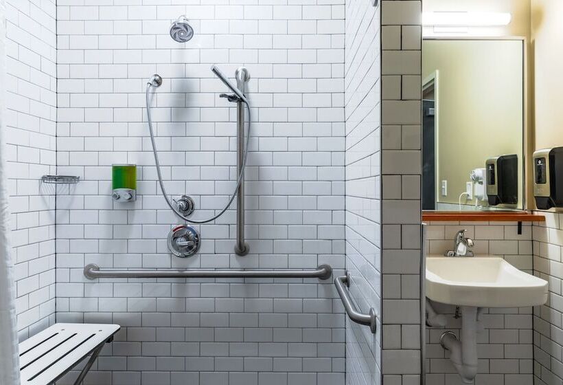 מיטה בחדר משותף, Hi New Orleans Hostel