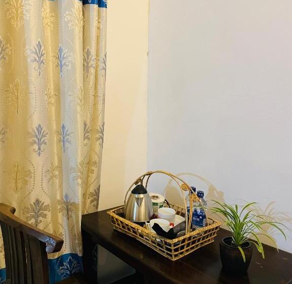 エコノミールーム, Winston Sea Front Villa