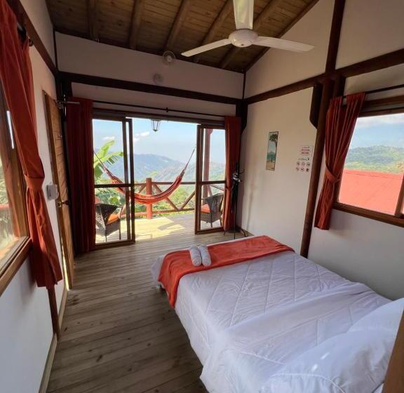 발코니 디럭스 룸, Loma Nevada Minca