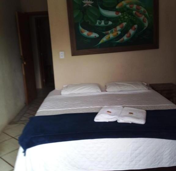 Standaard Driepersoonskamer, Pousada Reserva Do Tombo Lounge Hostel