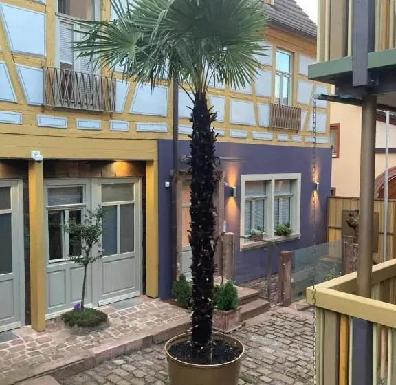 １階の１ベッドルームアパートメント, Ad1716 Apartments