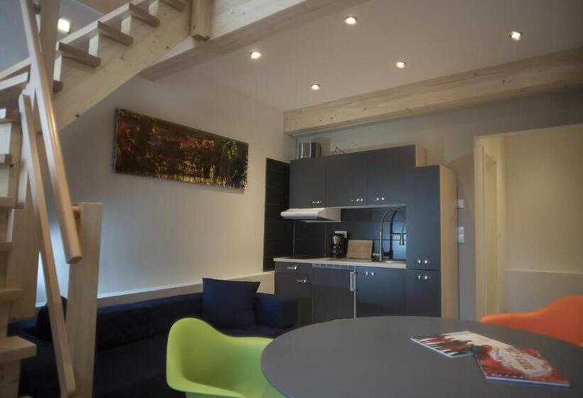 1ベッドルームドゥプレックスアパートメント, Ad1716 Apartments