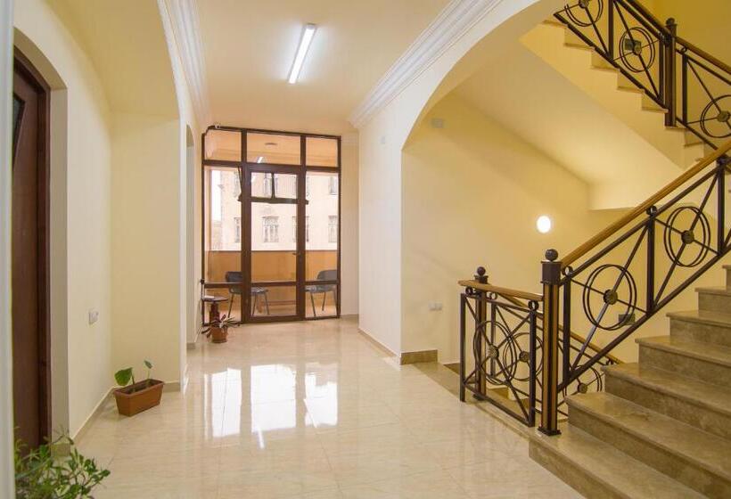 اتاق استاندارد چهار تخته, Tatev Hotel And Tours