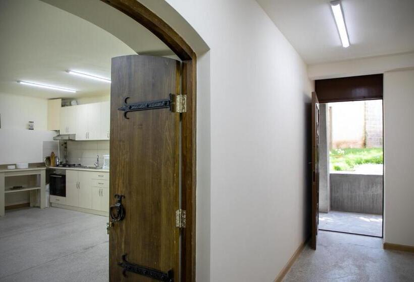 스탠다드 트리플 룸, Tatev Hotel And Tours