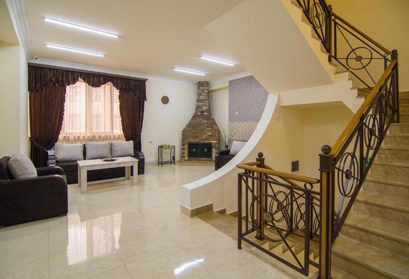 4인용 수피리어 룸, Tatev Hotel And Tours