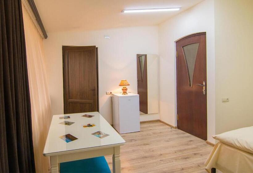 스탠다드 룸, Tatev Hotel And Tours