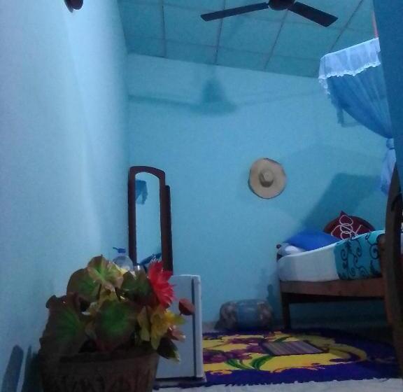 Номер Deluxe, Flower Inn