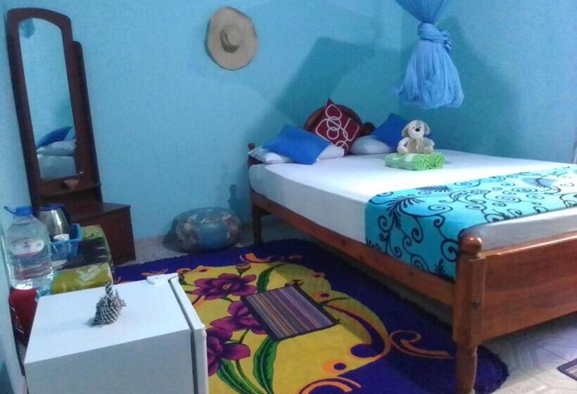 Номер Deluxe, Flower Inn