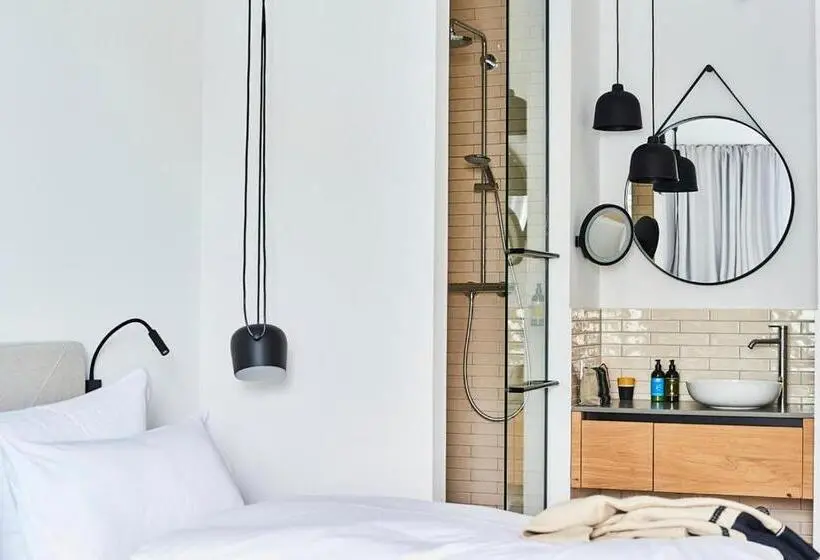 Deluxe Room with Terrace, New Wave