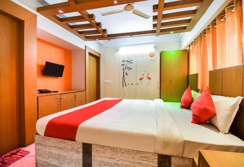 Quarto Basic, O Crown Inn