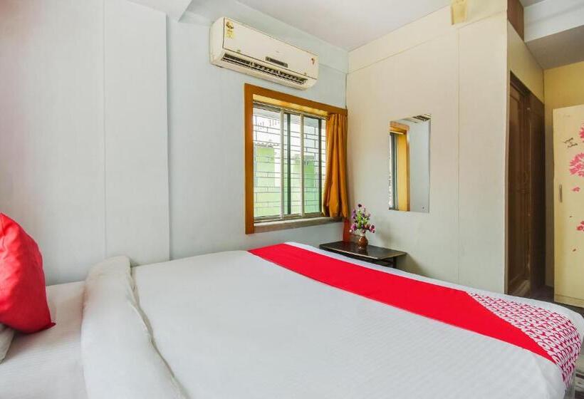 Quarto Basic, O Crown Inn