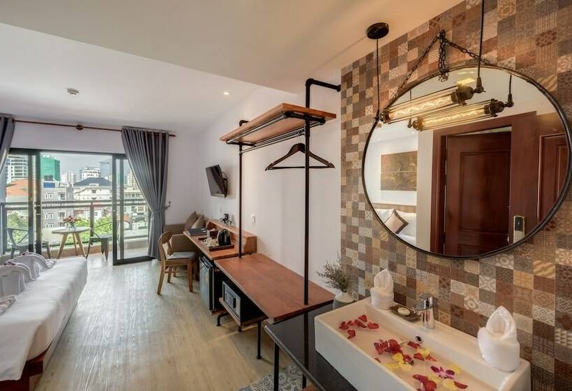 Номер Deluxe, Phnom Penh 51 Hotel & Residences