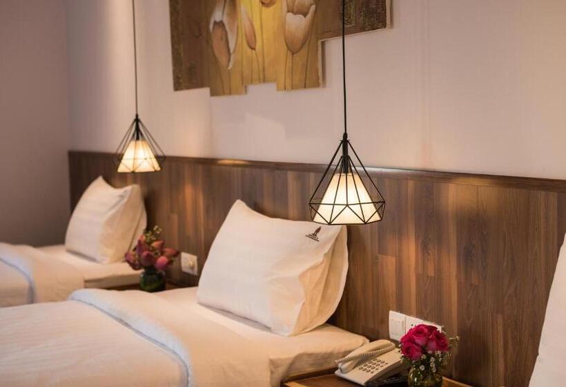 חדר אקזקיוטיב לשלושה, Phnom Penh 51 Hotel & Residences