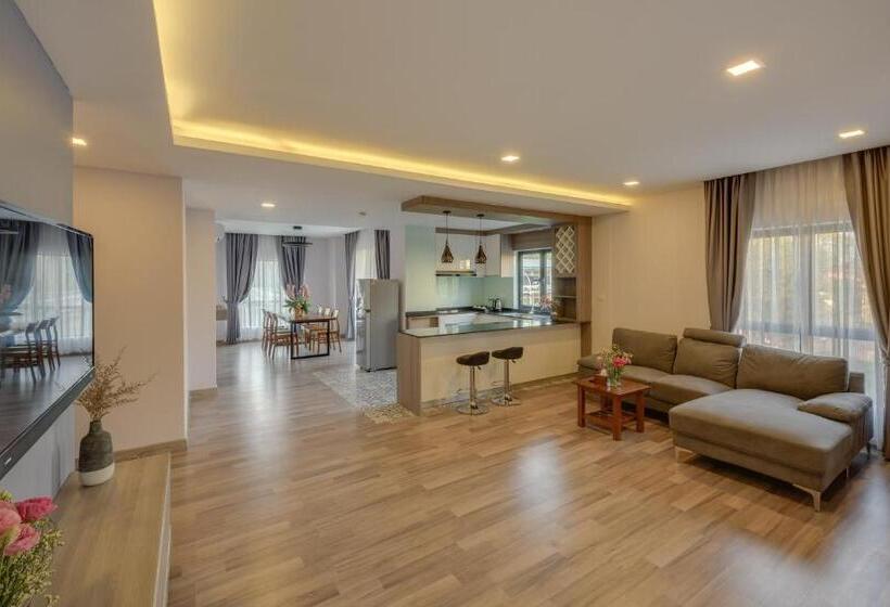Апартаменты 3 Спальни, Phnom Penh 51 Hotel & Residences