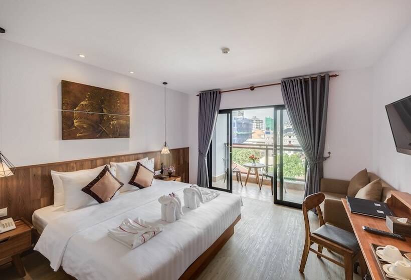 Номер Deluxe, Phnom Penh 51 Hotel & Residences