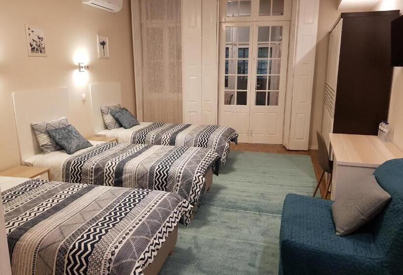 Standard Triple Room with Terrace, Haobo Porto Center