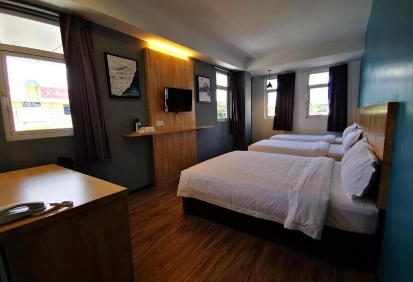 Quarto Familiar, 3 Plus