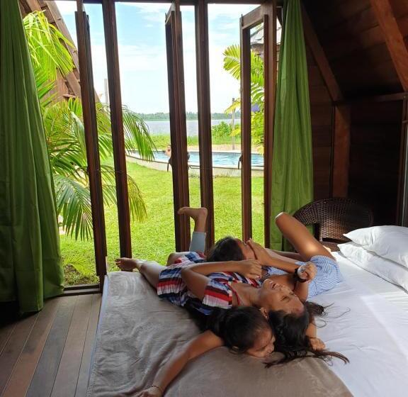 اتاق استاندارد, Houttuyn Wellness River Resort