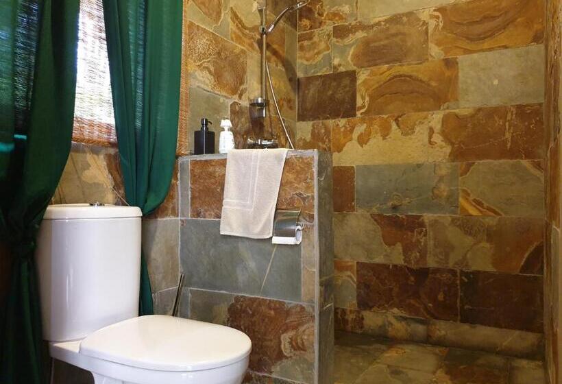 اتاق لوکس, Houttuyn Wellness River Resort