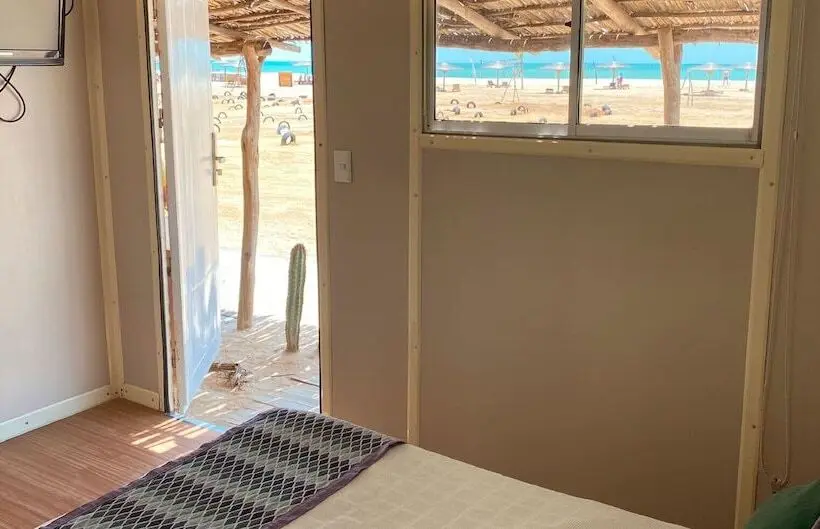 エコノミールーム, On Vacation Wayira Beach