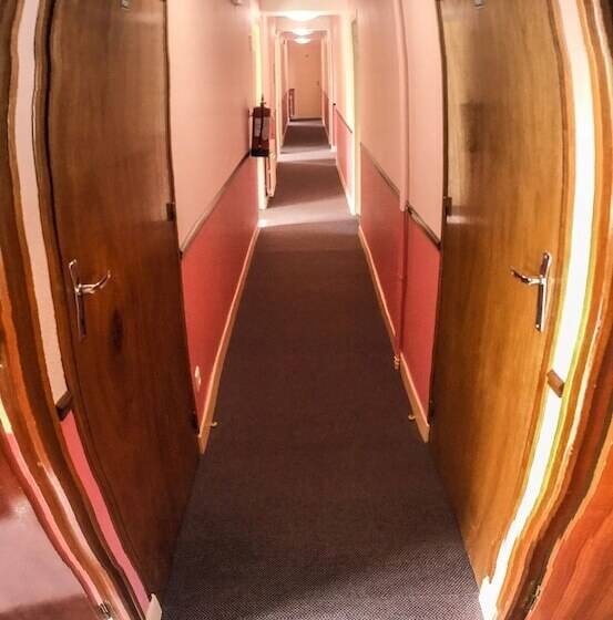 غرفة قياسية, Hôtel Le Pommeil