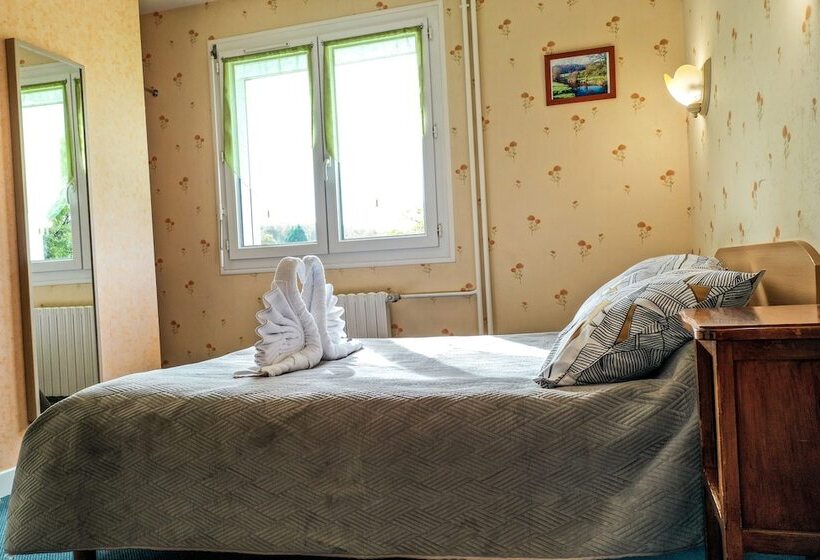 غرفة قياسية, Hôtel Le Pommeil