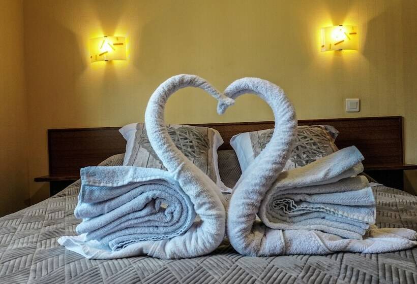 غرفة قياسية, Hôtel Le Pommeil