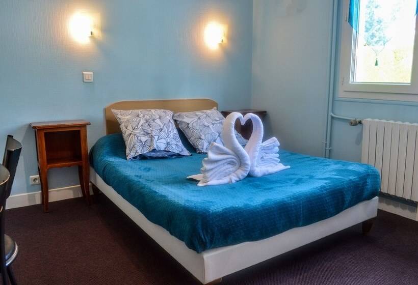 غرفة قياسية, Hôtel Le Pommeil