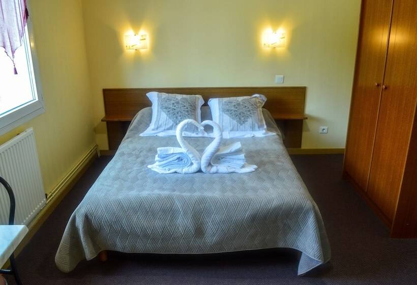 غرفة قياسية, Hôtel Le Pommeil