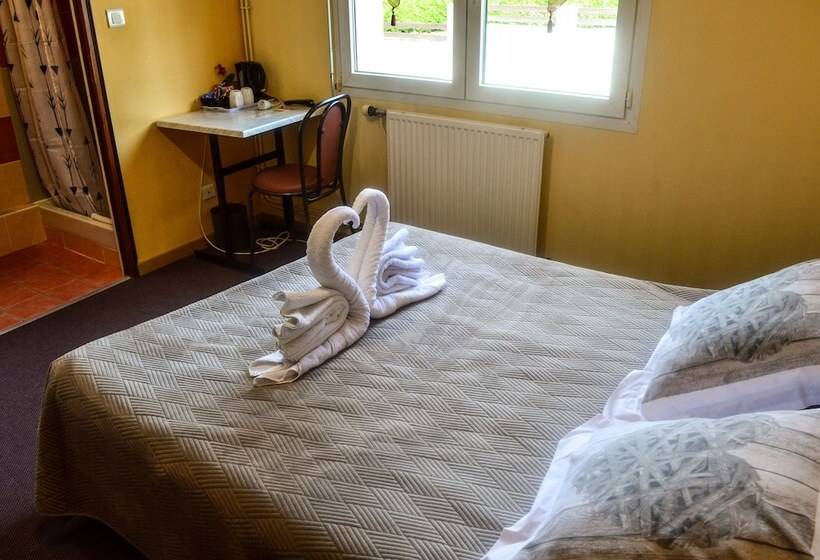 غرفة قياسية, Hôtel Le Pommeil