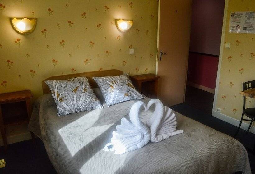 Номер Стандарт, Hôtel Le Pommeil