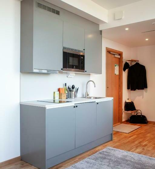 패밀리 스튜디오, The Studio