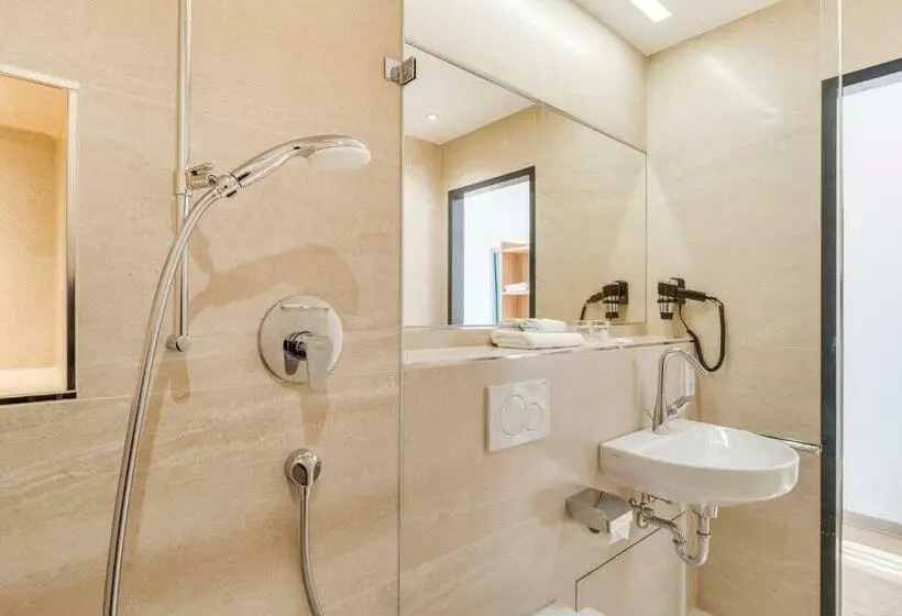 Quarto Estandar Individual, Etage Apfelrot
