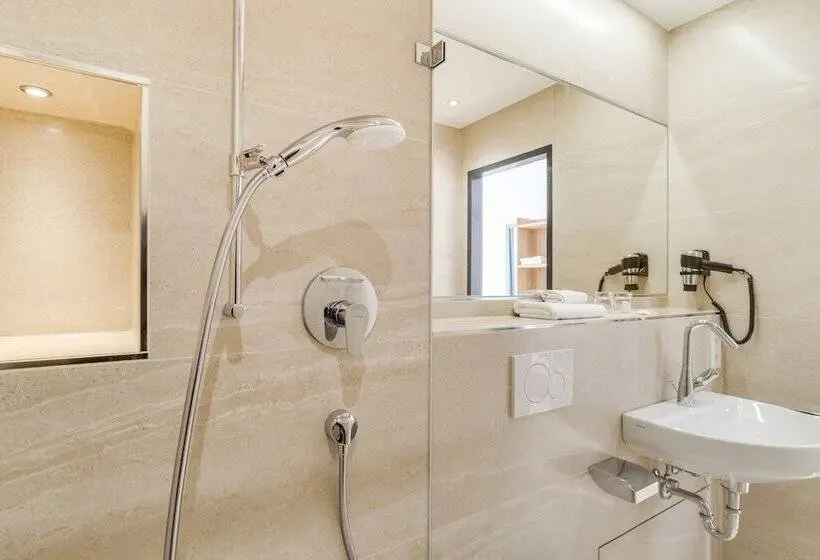 Quarto Estandar Individual, Etage Apfelrot