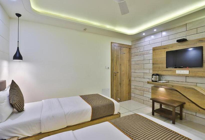 غرفة ديلوكس, Pearl