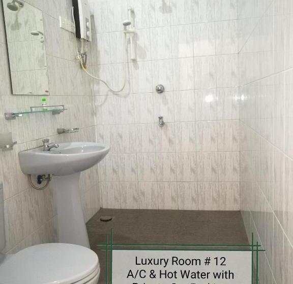 חדר סופריור, Thilini Tour Inn