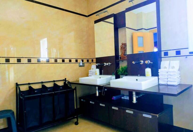 غرفة ديلوكس ثلاثية, Dream Beach B&b